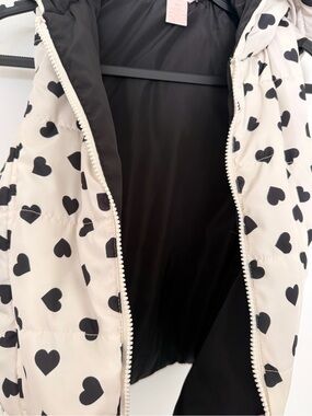 Children Black & White Heart Print Puffer Jacket